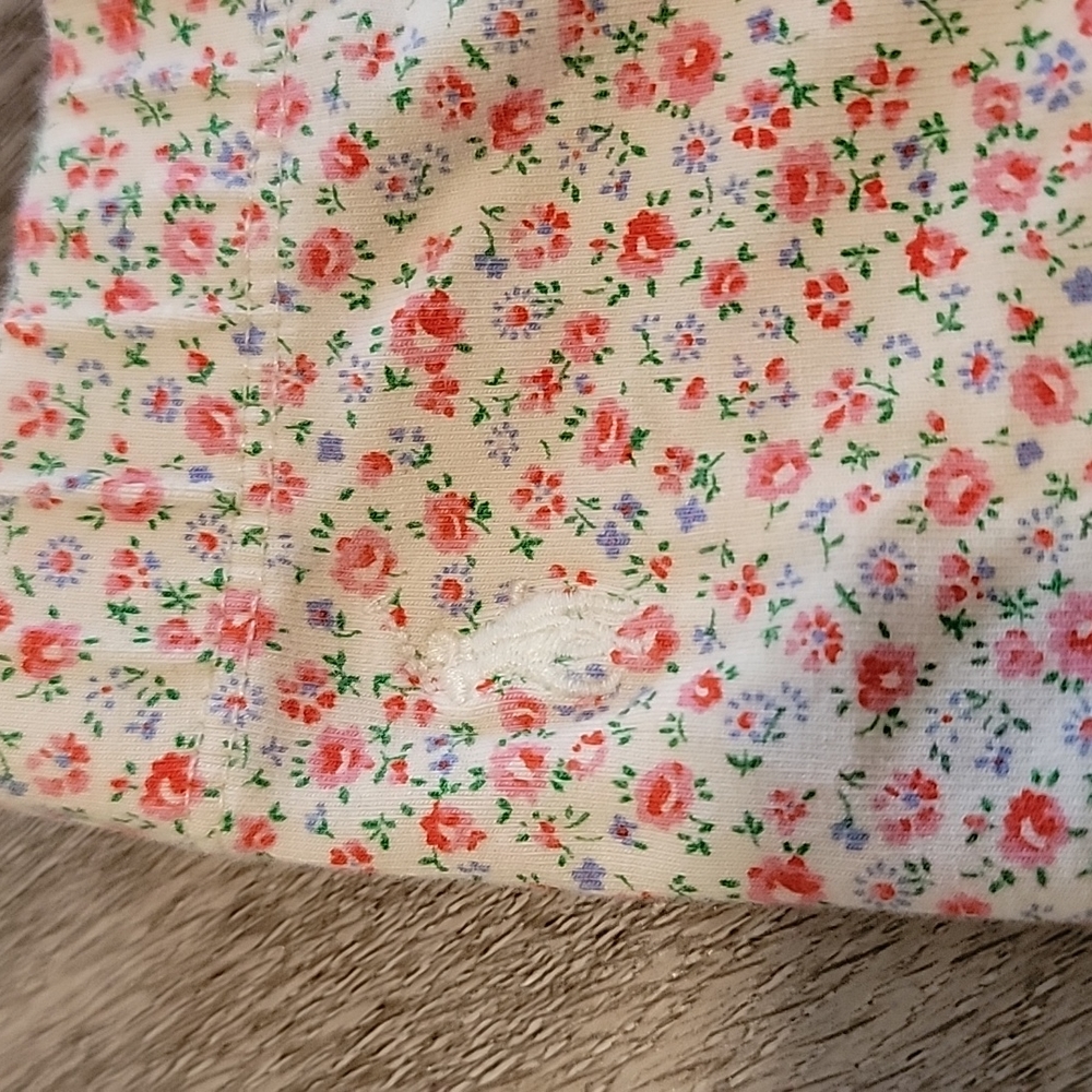 Polo - Picture 2 of 4
